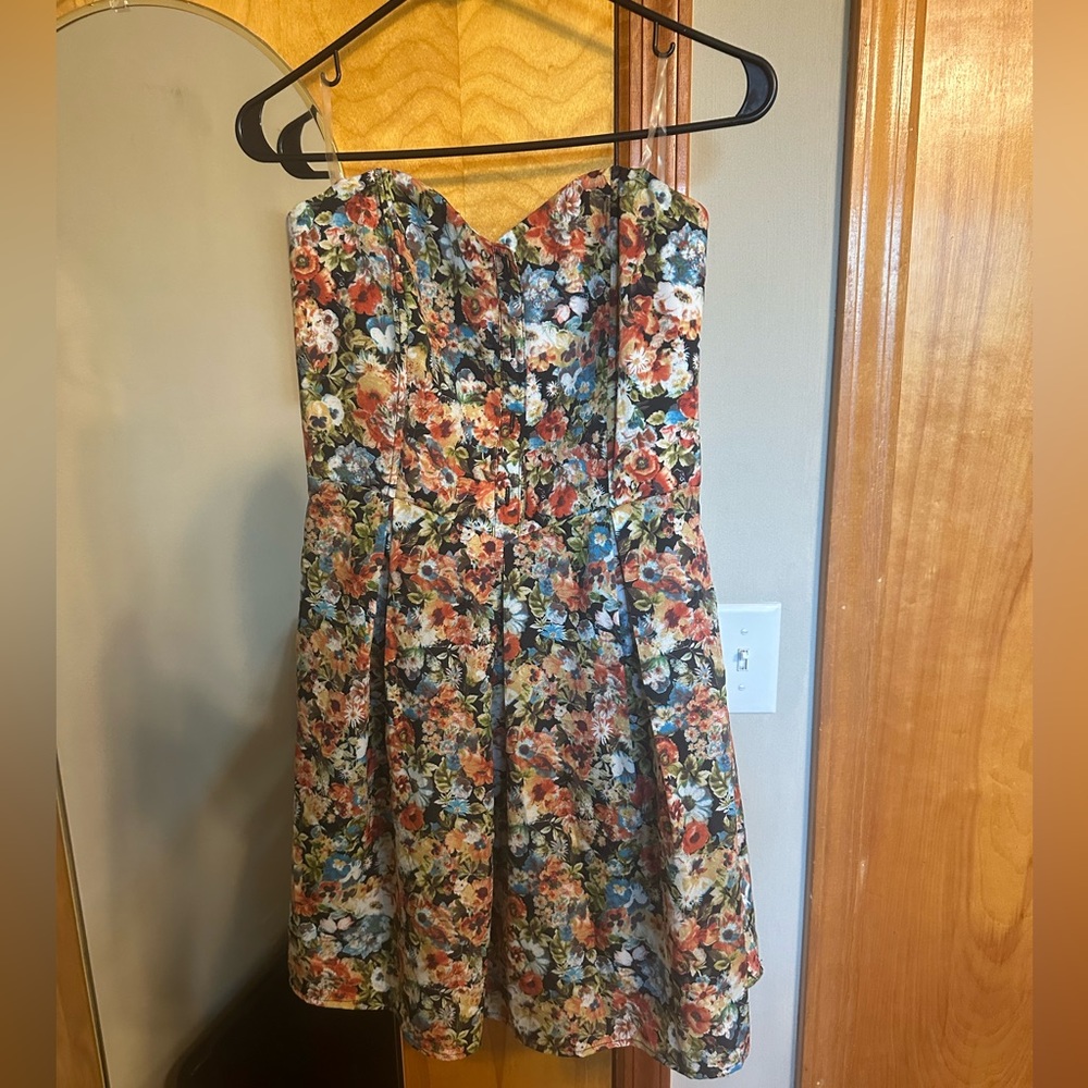 Brand New 10/18 Dress from high end boutique. Never worn.